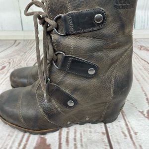Sorel Joan of Arctic Wedges size 7